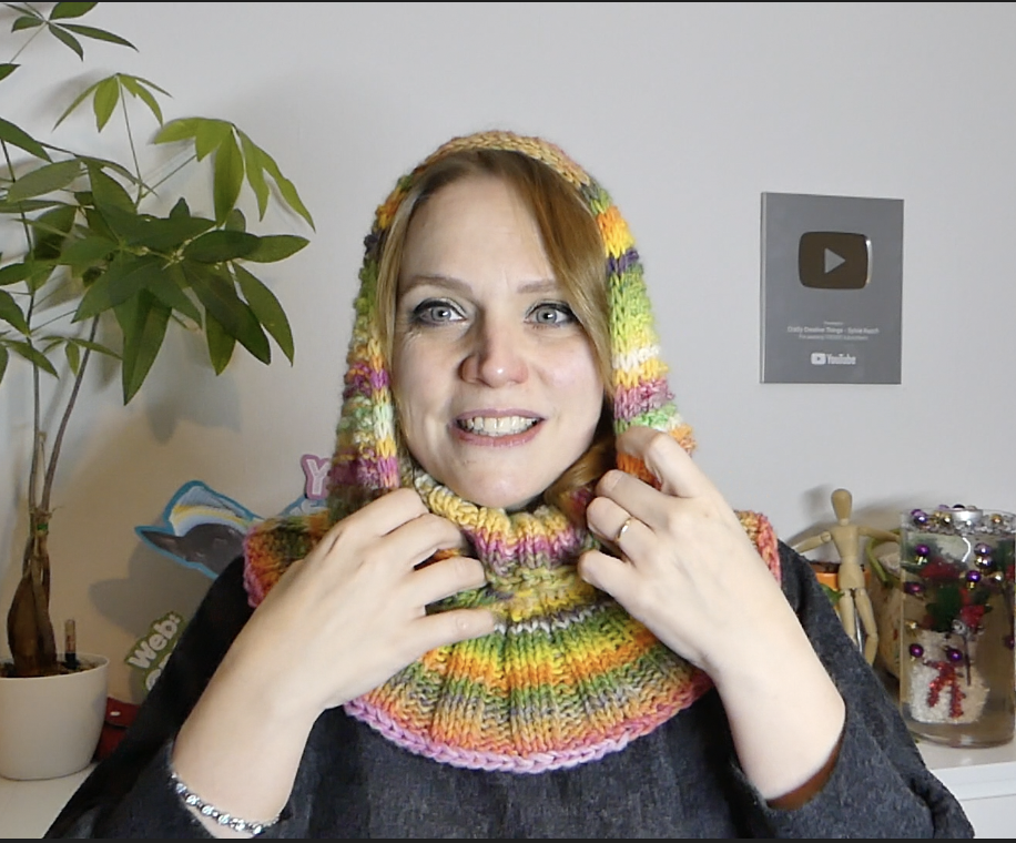 Kapuzenschal Bonny und Clyde  | Anleitung + Wolle Fano Linie 359  | Stricken | Sylvie Rasch