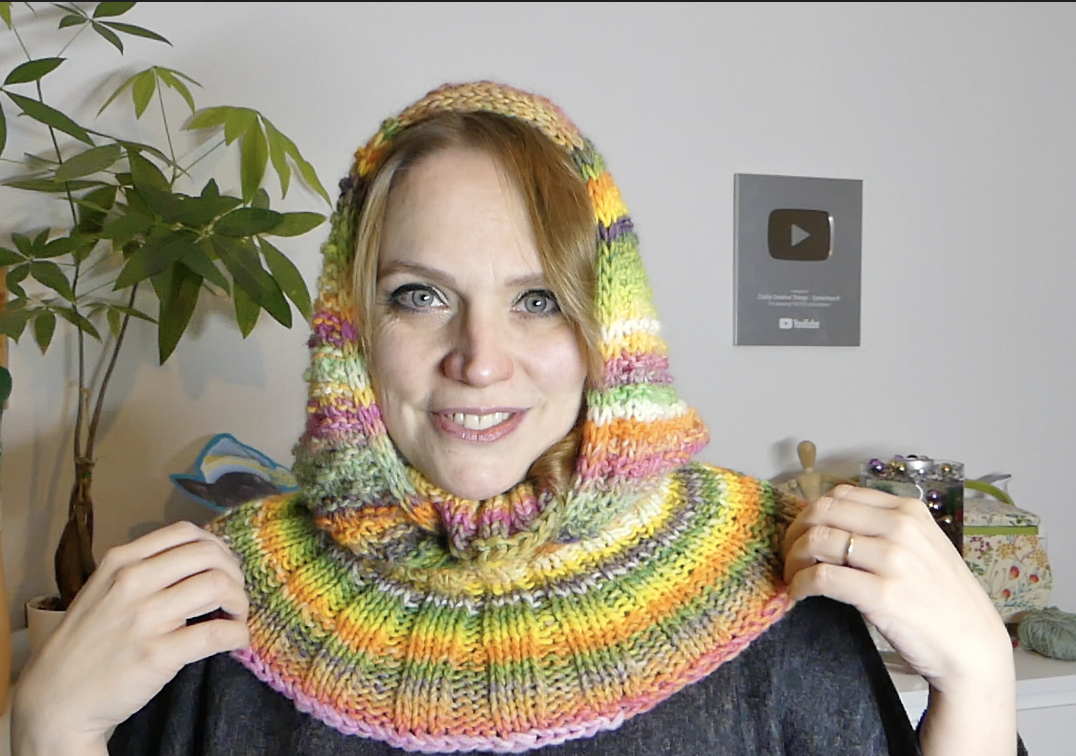 Kapuzenschal Bonny und Clyde  | Anleitung + Wolle Fano Linie 359  | Stricken | Sylvie Rasch