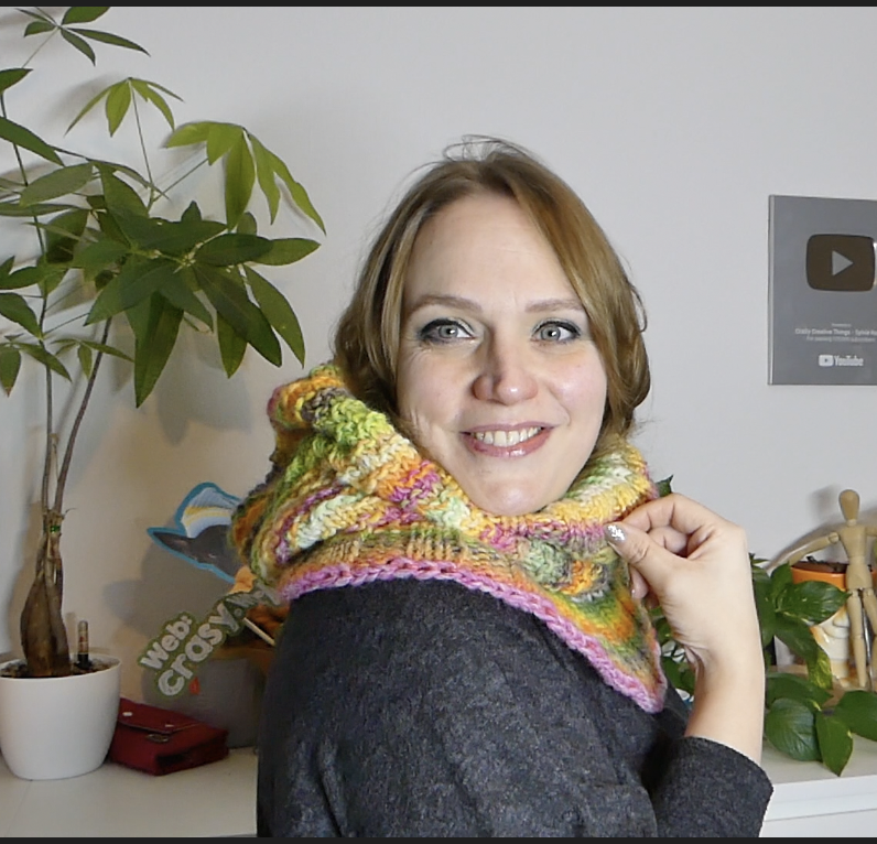 Kapuzenschal Bonny und Clyde  | Anleitung + Wolle Fano Linie 359  | Stricken | Sylvie Rasch